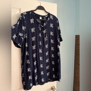 Old Navy Navy Blue Floral dress